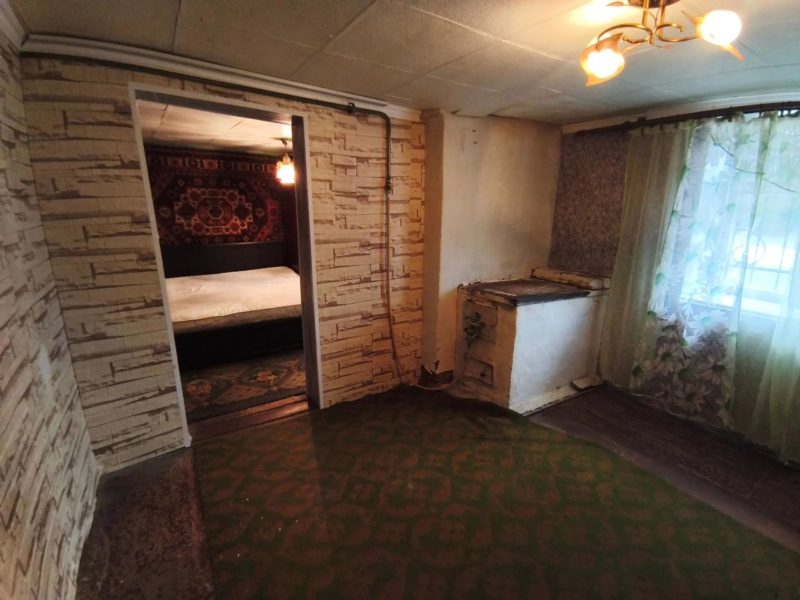 Дом 20,6 кв.м на земельном участке 11 сот.